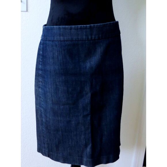J. Crew Dresses & Skirts - J.Crew stretch denim pencil skirt size 4